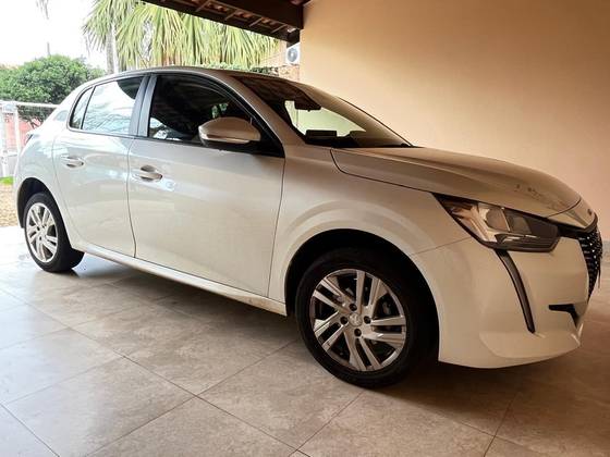 PEUGEOT 208 1.6 16V FLEX ACTIVE AT6 PEUGEOT 208 1.6 16V FLEX ACTIVE AT6